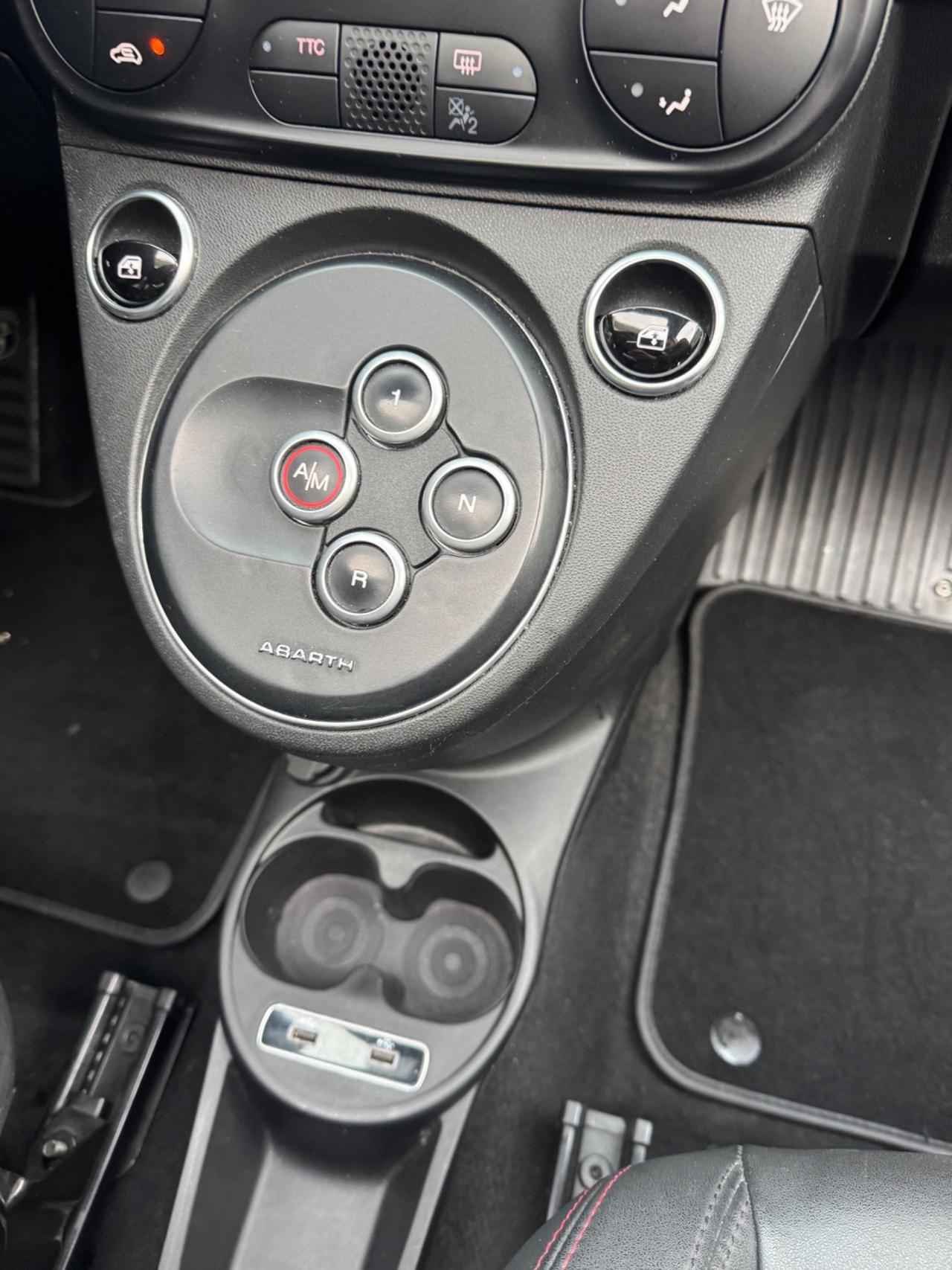 Abarth 695 1.4 Turbo T-Jet 180 CV 70°