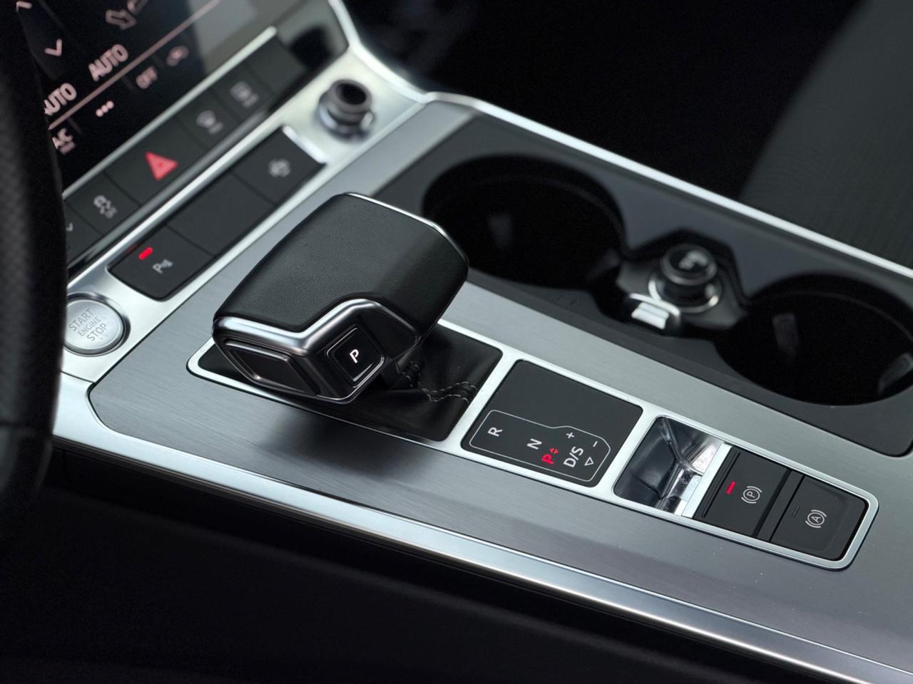 Audi A6 Avant 40 2.0 TDI S tronic S LINE EDITION TETTO 204 CV