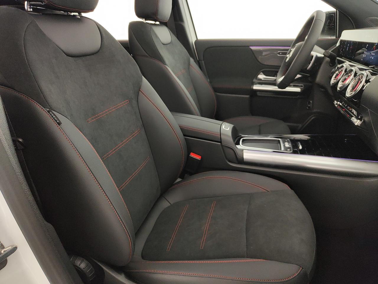 Mercedes-Benz GLA 200 d