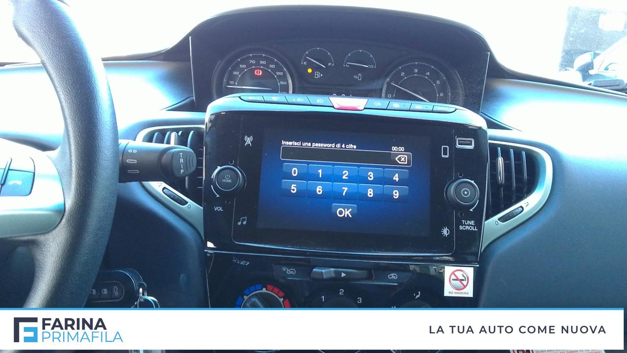 LANCIA Ypsilon III 2021 - Ypsilon 1.0 firefly hybrid Platino s&s 70cv