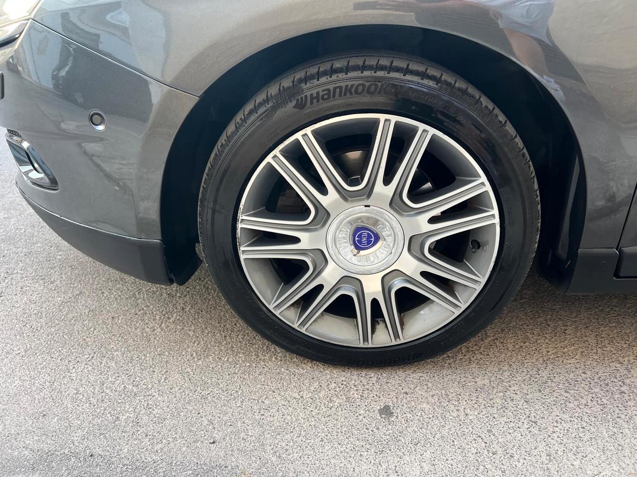 LANCIA DELTA PLATINO 1.9 MJT 8V 190CV TETTO PELLE CRUISE ANNO 2010