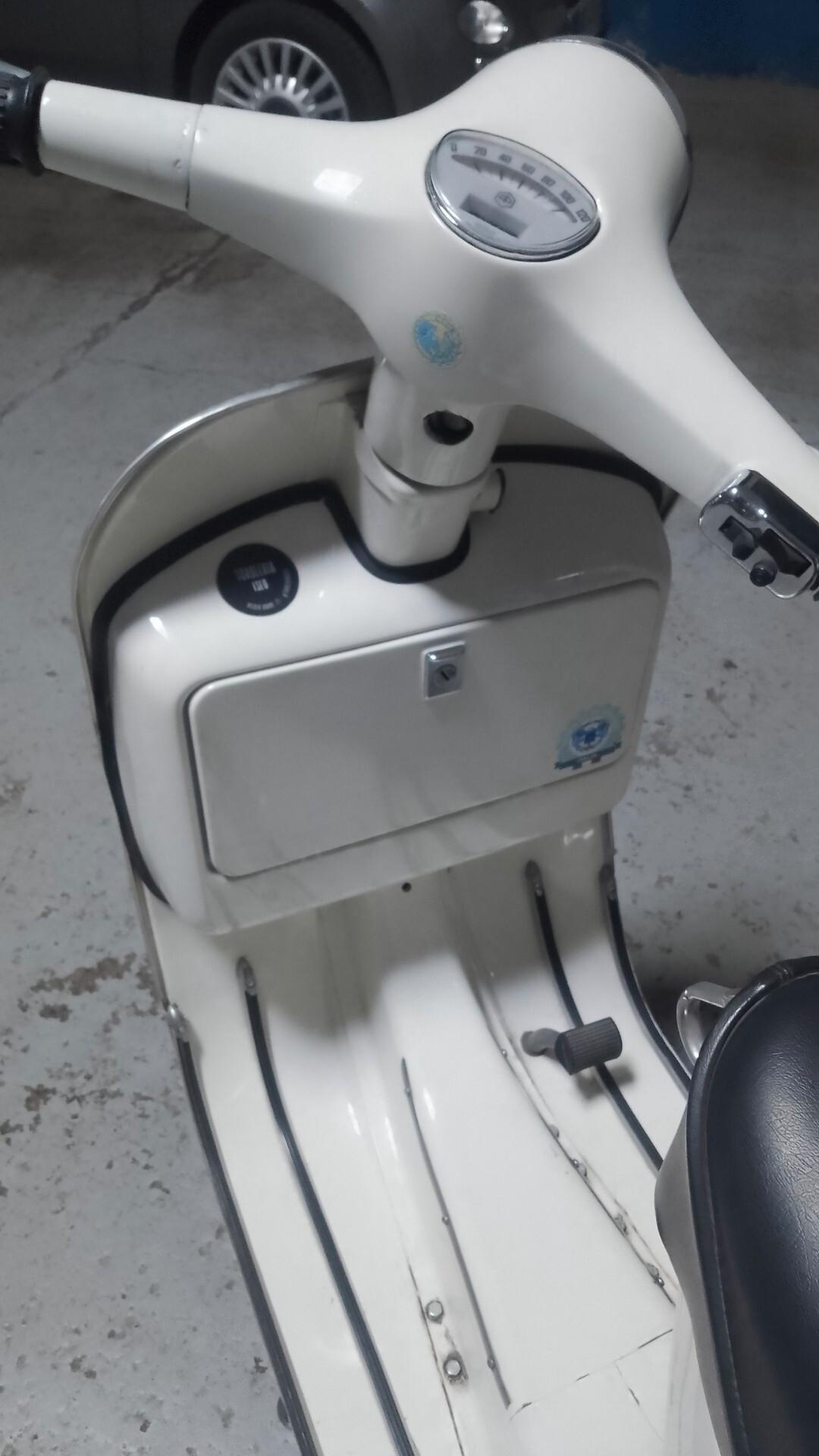 Piaggio Vespa 125 Primavera 1977 bella