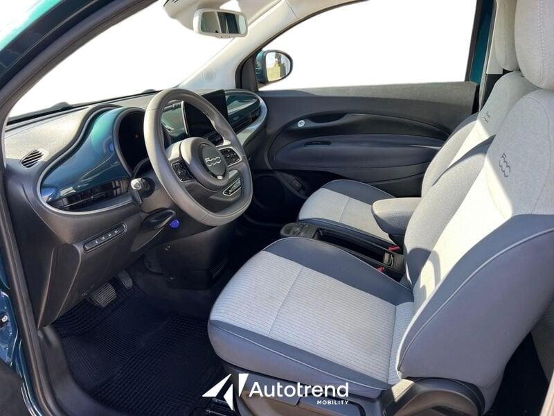 FIAT 500 e Berlina 42 kWh 118 CV Icon