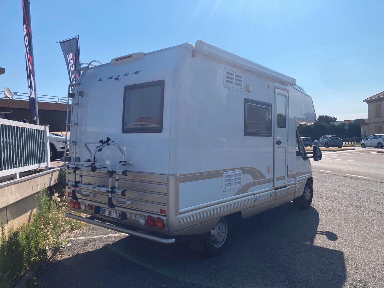 Laika CAMPER