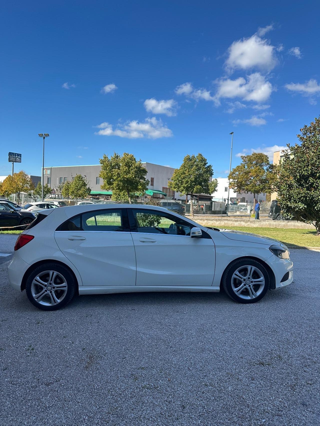 Mercedes-benz A 180 CDI Premium