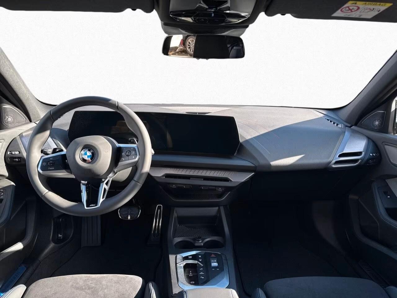 Bmw 118 118d 5p. MSport M SPORT