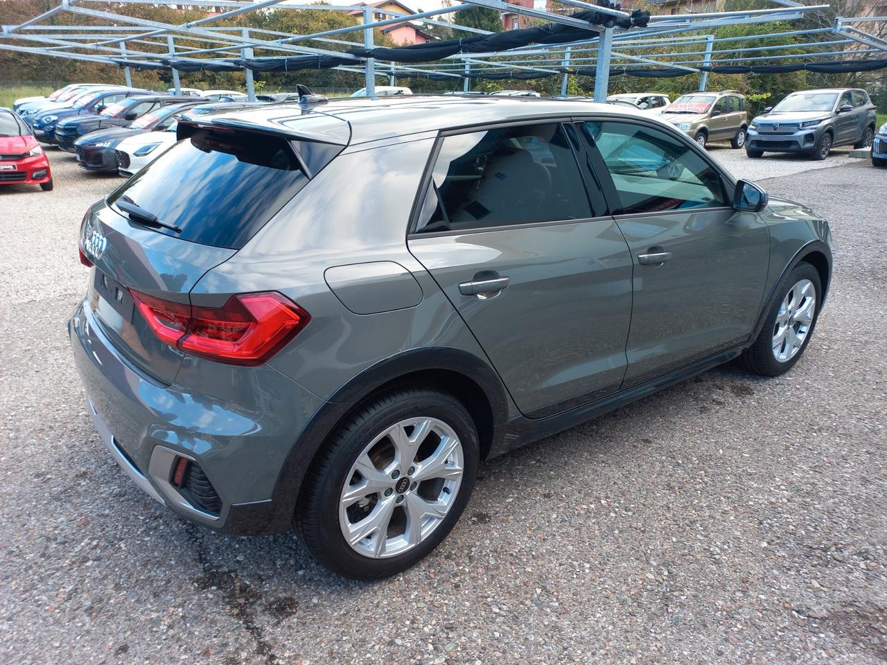 Audi A1 allstreet 30 TFSI Identity Contrast