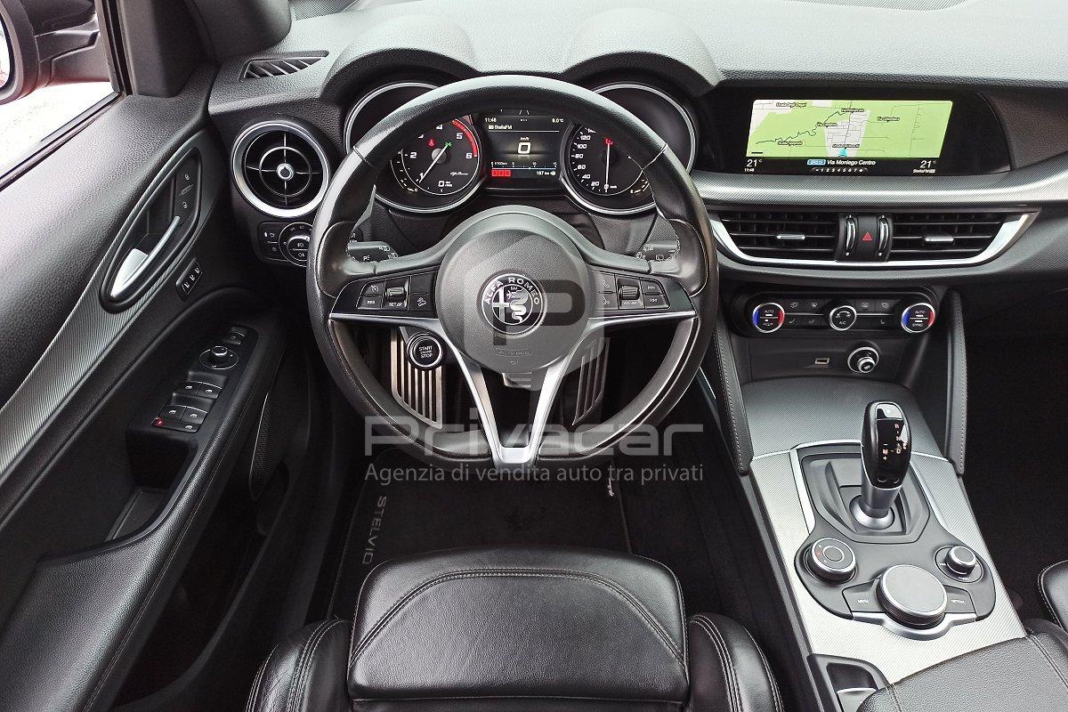 ALFA ROMEO Stelvio 2.2 Turbodiesel 210 CV AT8 Q4 Veloce
