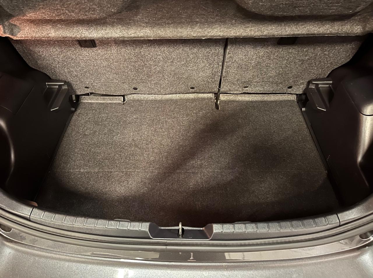 Toyota Yaris 1.0 5 porte Active