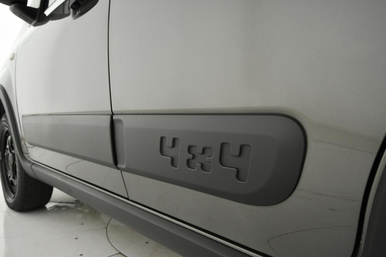 FIAT Panda 0.9 t.air t. Wild 4x4 s&s 85cv 5p.ti APP CONNECT+NEOPATENTATI