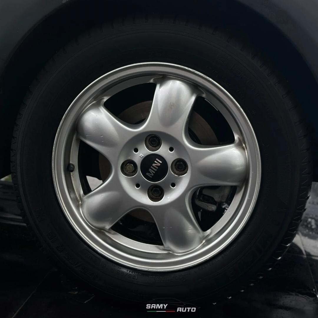 Mini Cooper D Hatchback 1.6