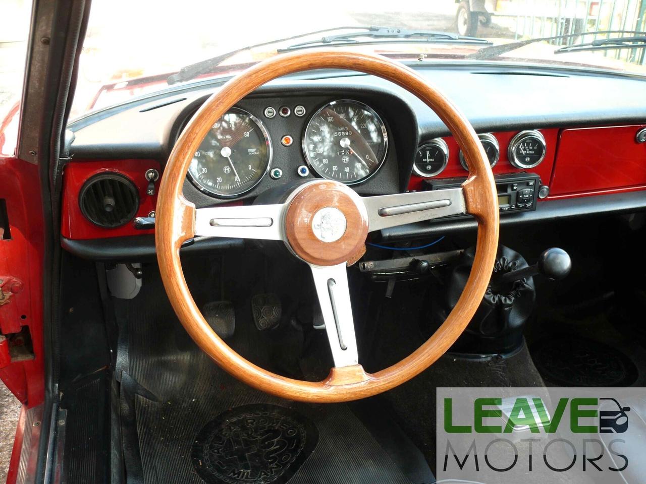 Alfa Romeo Spider - 1300 (M1213)