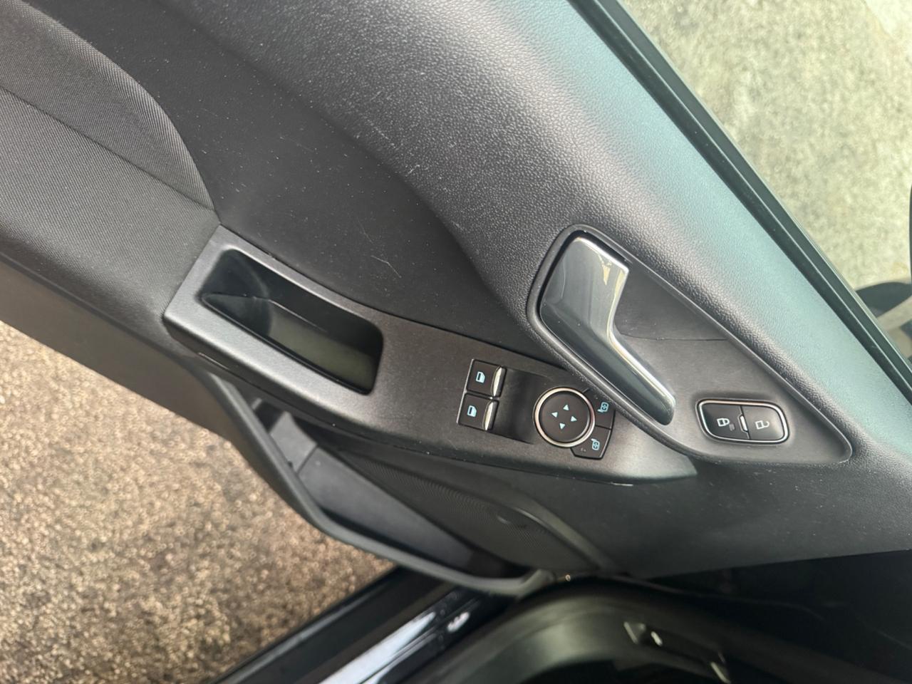 Ford Fiesta 1.5 TDCi 5 porte Vignale