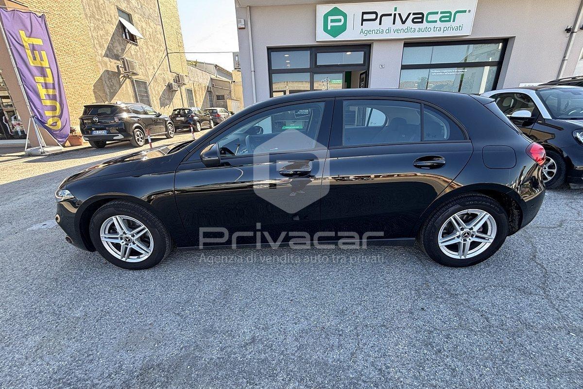 MERCEDES A 180 d Automatic Business