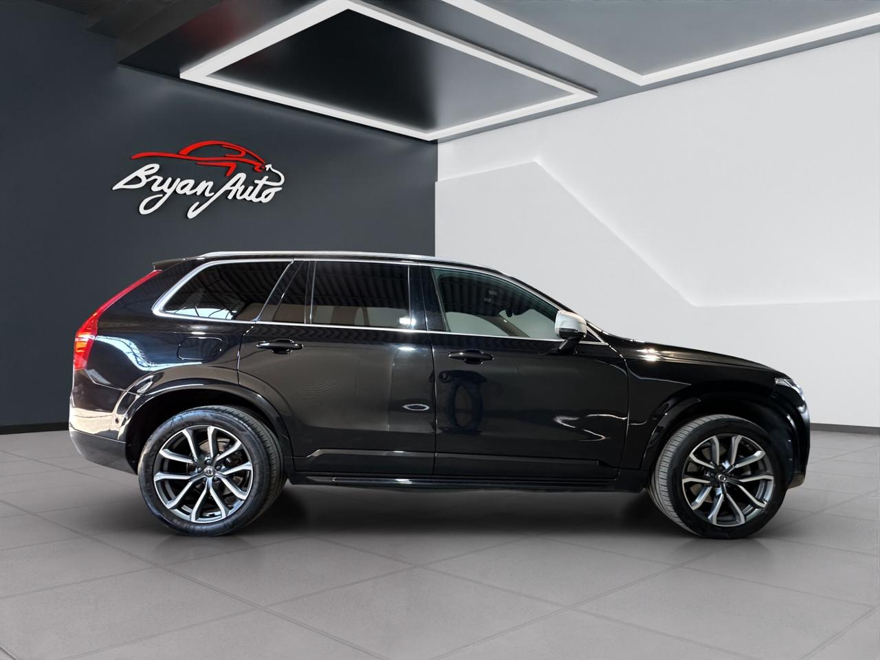 Volvo XC 90 D5 AWD Geartronic 7 posti R-design