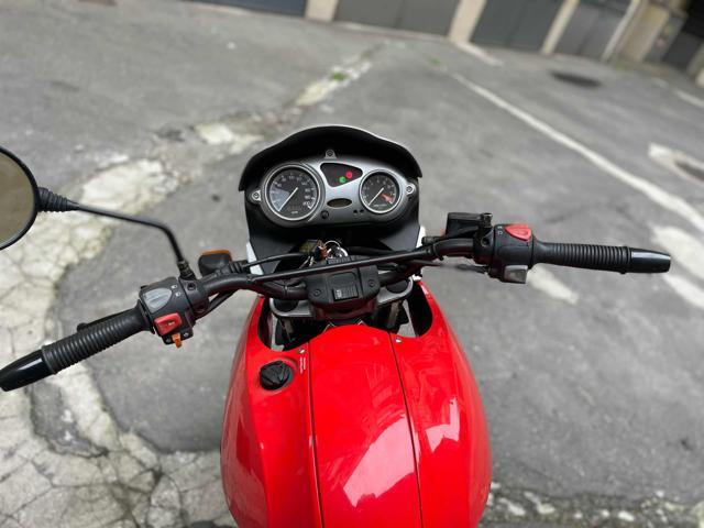 BMW F 650 GS .