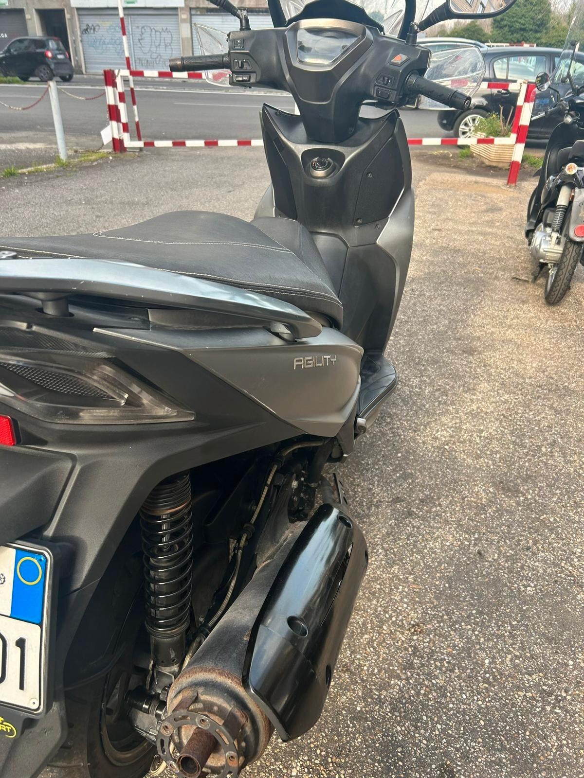 Kymco Agility 300