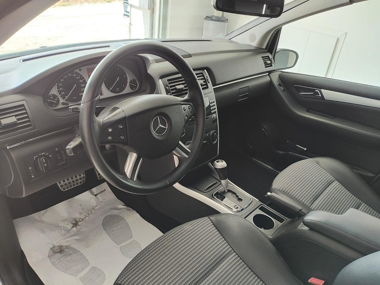 Mercedes-benz B 200 B 200 CDI Sport