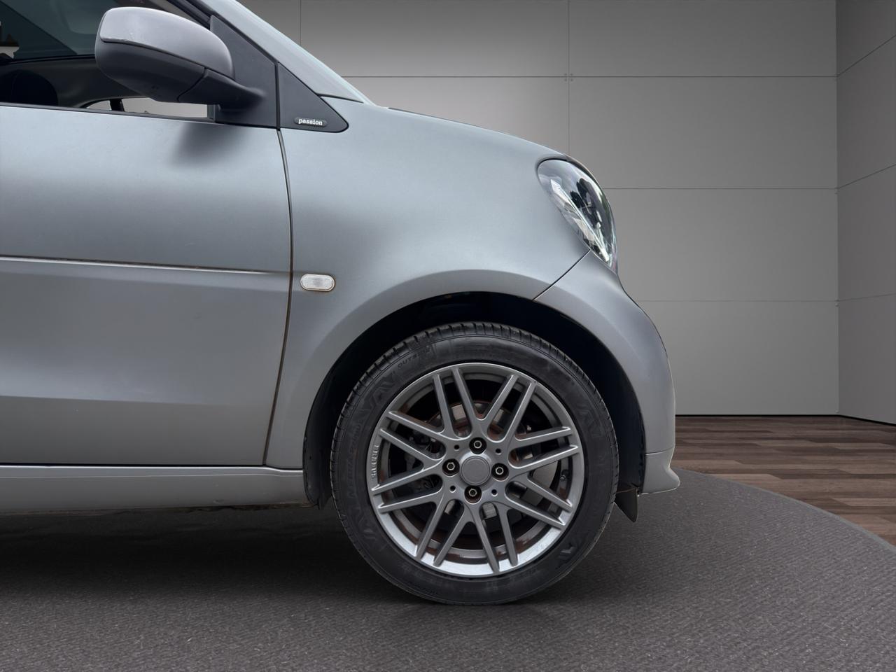 smart forTwo Allestimento BRABUS - Unipro - Promo Finanziamento - Tetto panoramico - LED