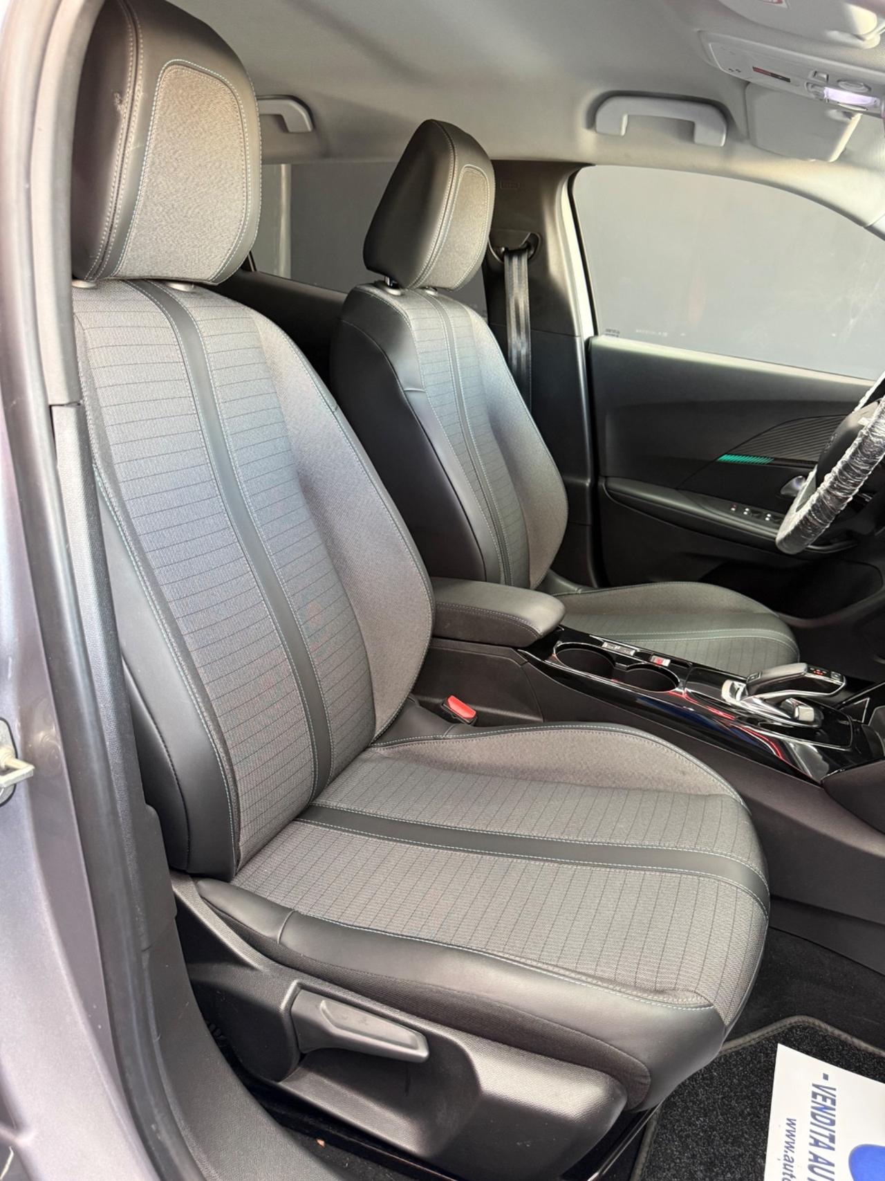 Peugeot 2008 BlueHDi 130 cv EAT8 Allure Pack 2021