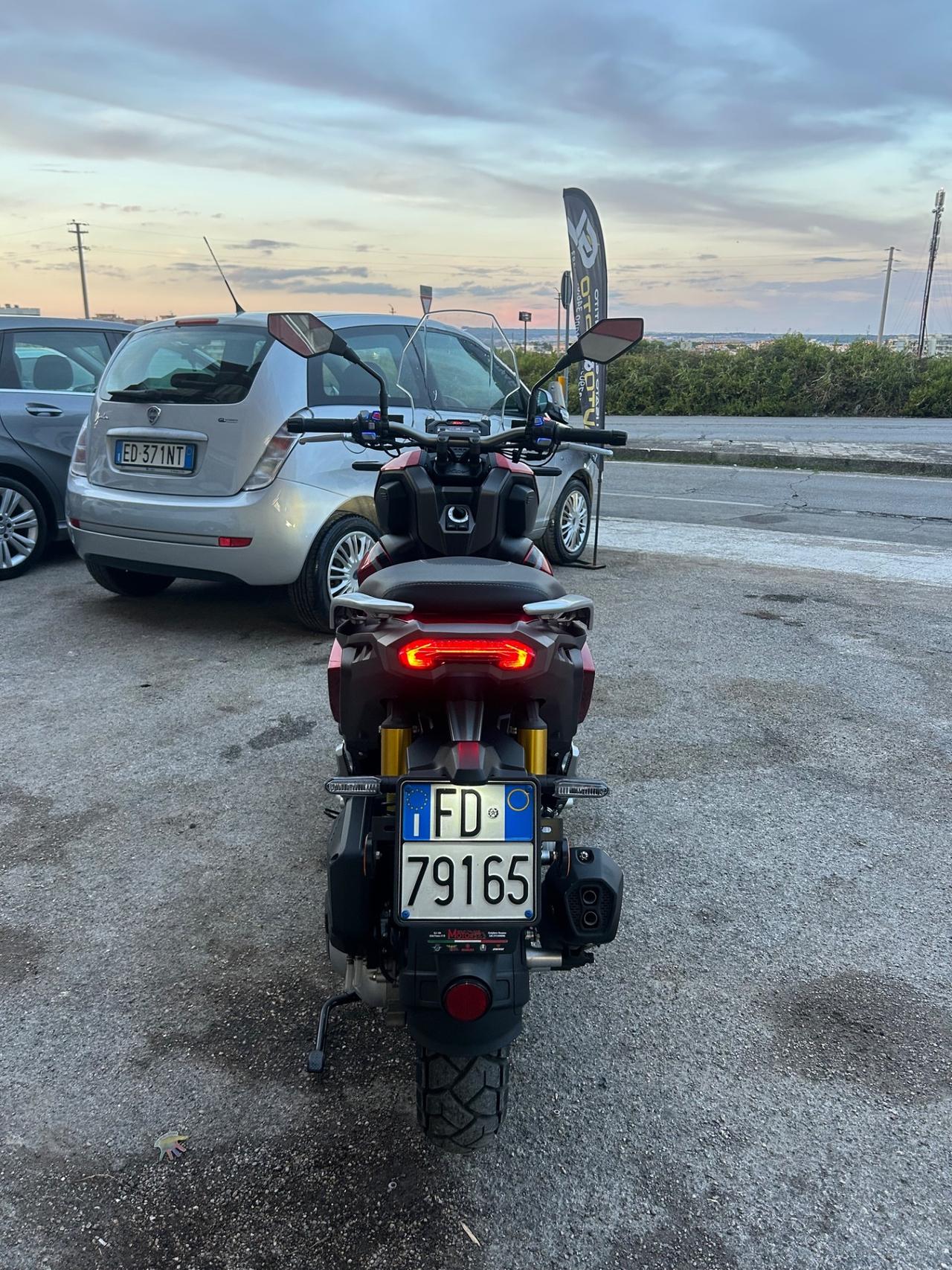 Kl Brera x 300