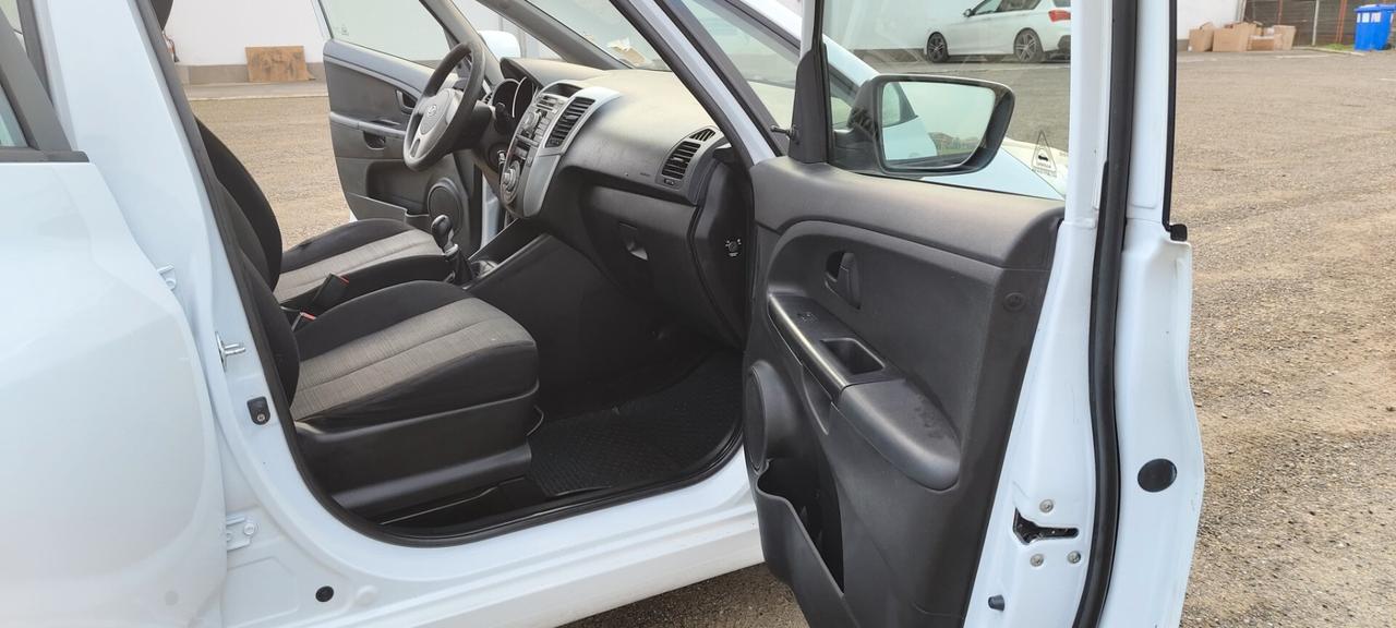 Kia Venga 1.4 benzina