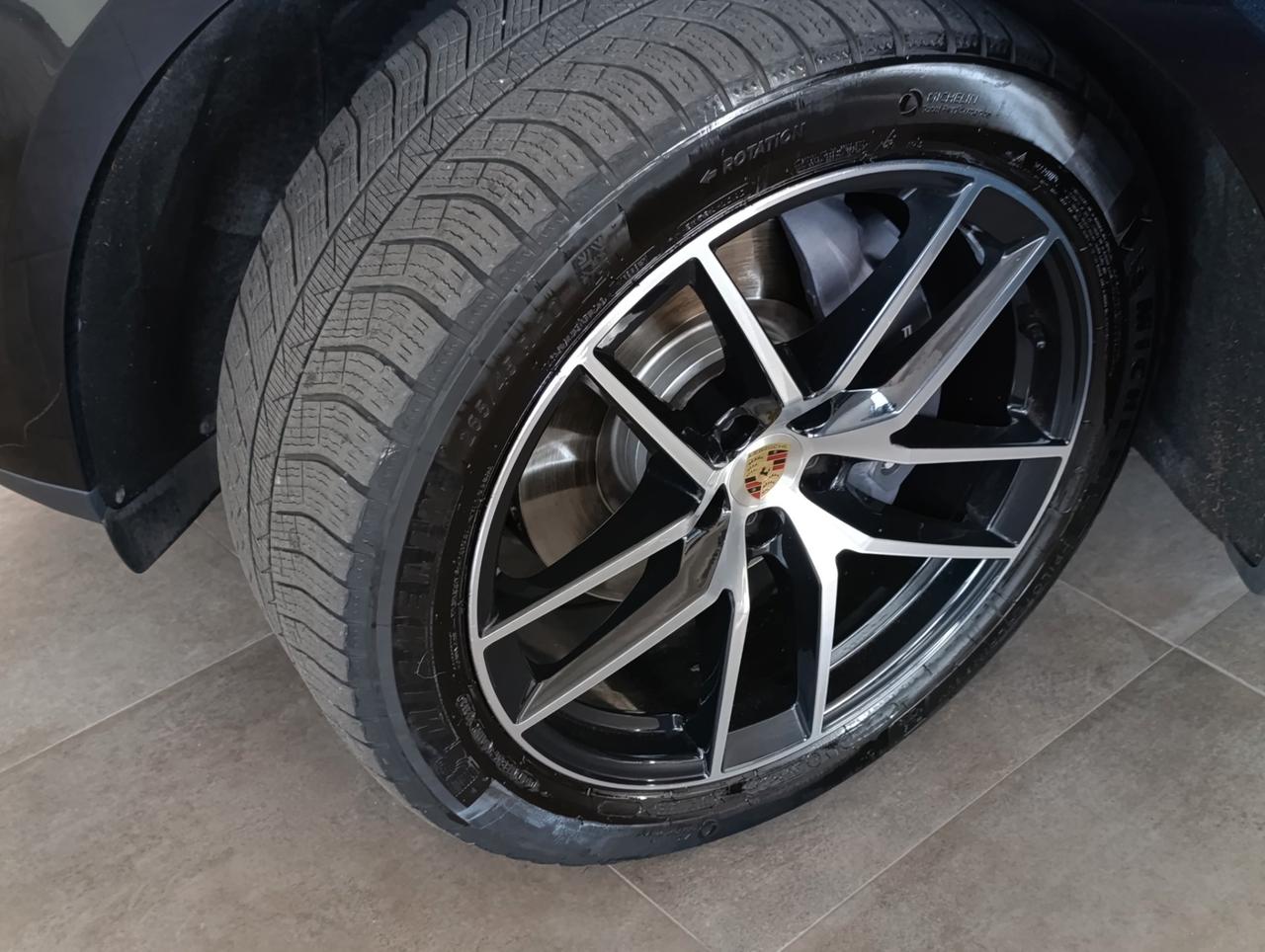 Porsche Macan 2.0 265cv pdk