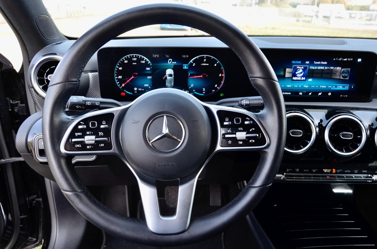 MERCEDES-BENZ A 200d SPORT NIGHT EDITION 150cv AUT, UFF ITALIANA, EURO 6D, NAVI, RETROCAMERA, FULL LED, 18", PERMUTE