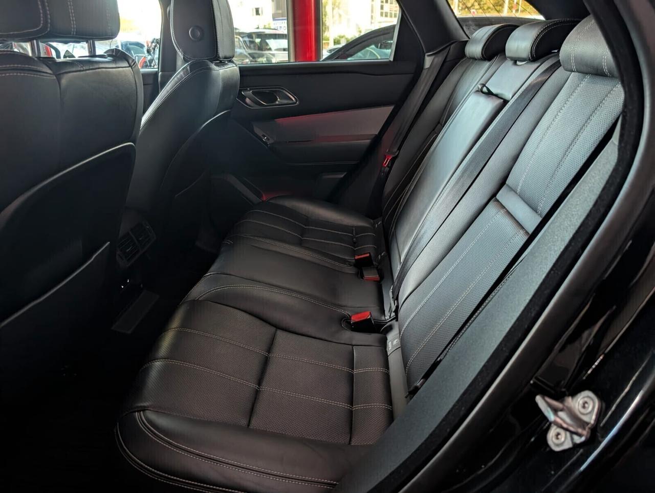 Land Rover Range Velar 2.0D I4 240 CV HSE