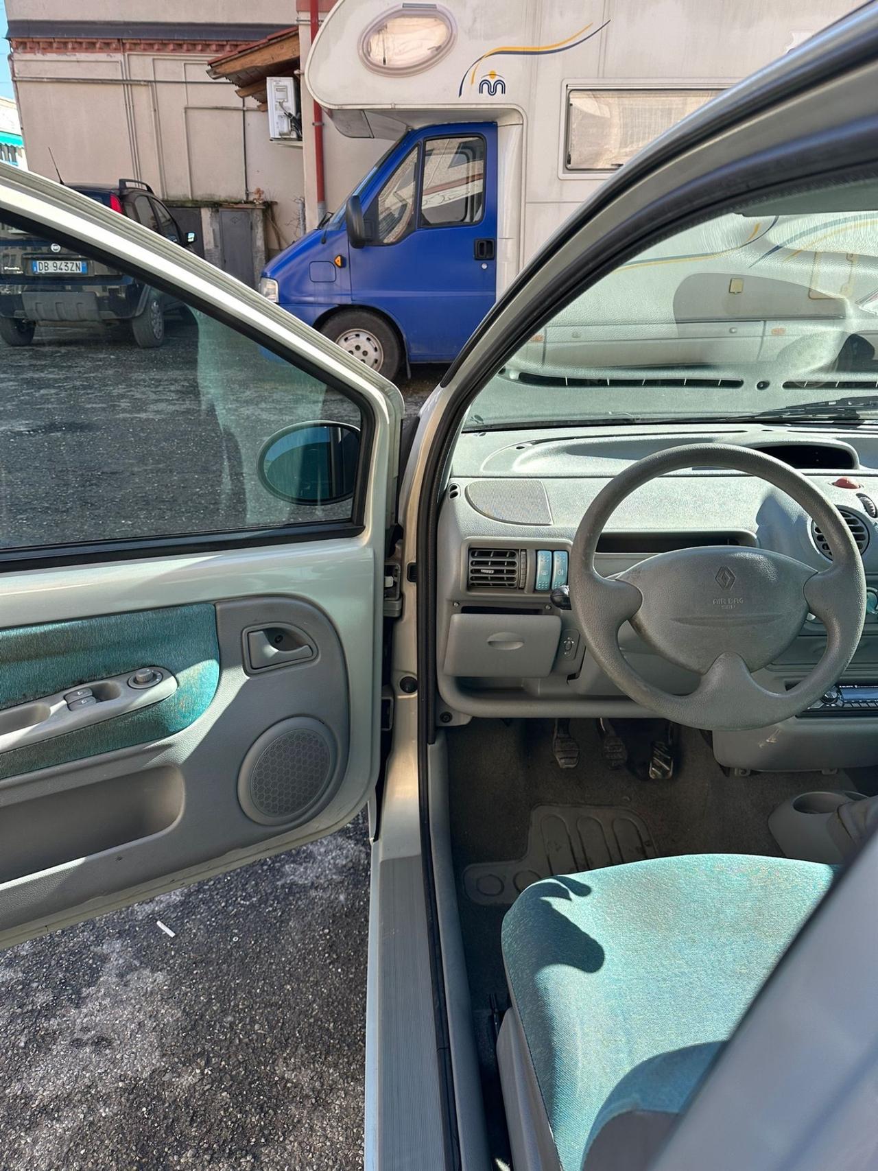 Renault Twingo 1.2i cat Diabolika