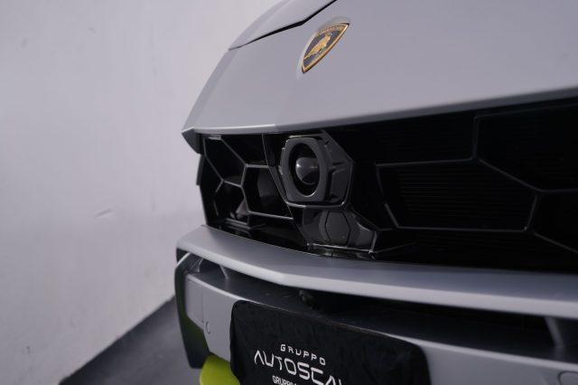 LAMBORGHINI Urus 4.0 650cv Graphite Capsule