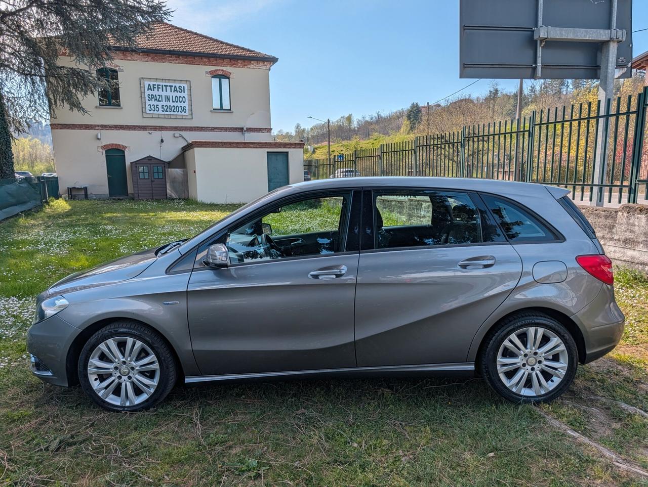 Mercedes-benz B 200 BlueEFFICIENCY UNICO PROPRIETARIO TAGL. CERT.