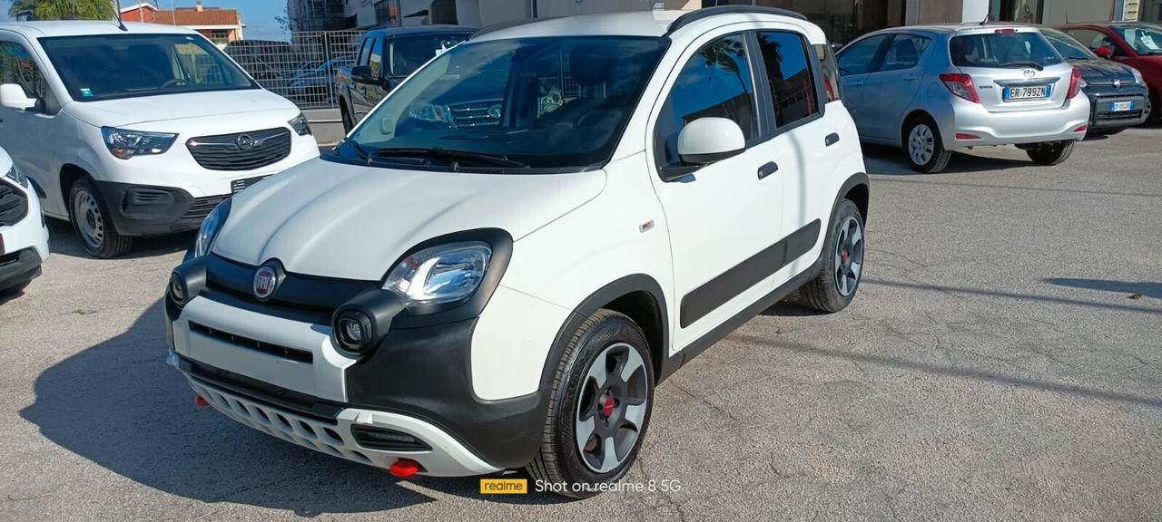 Fiat Panda Cross 1.0 FireFly S&S Hybrid