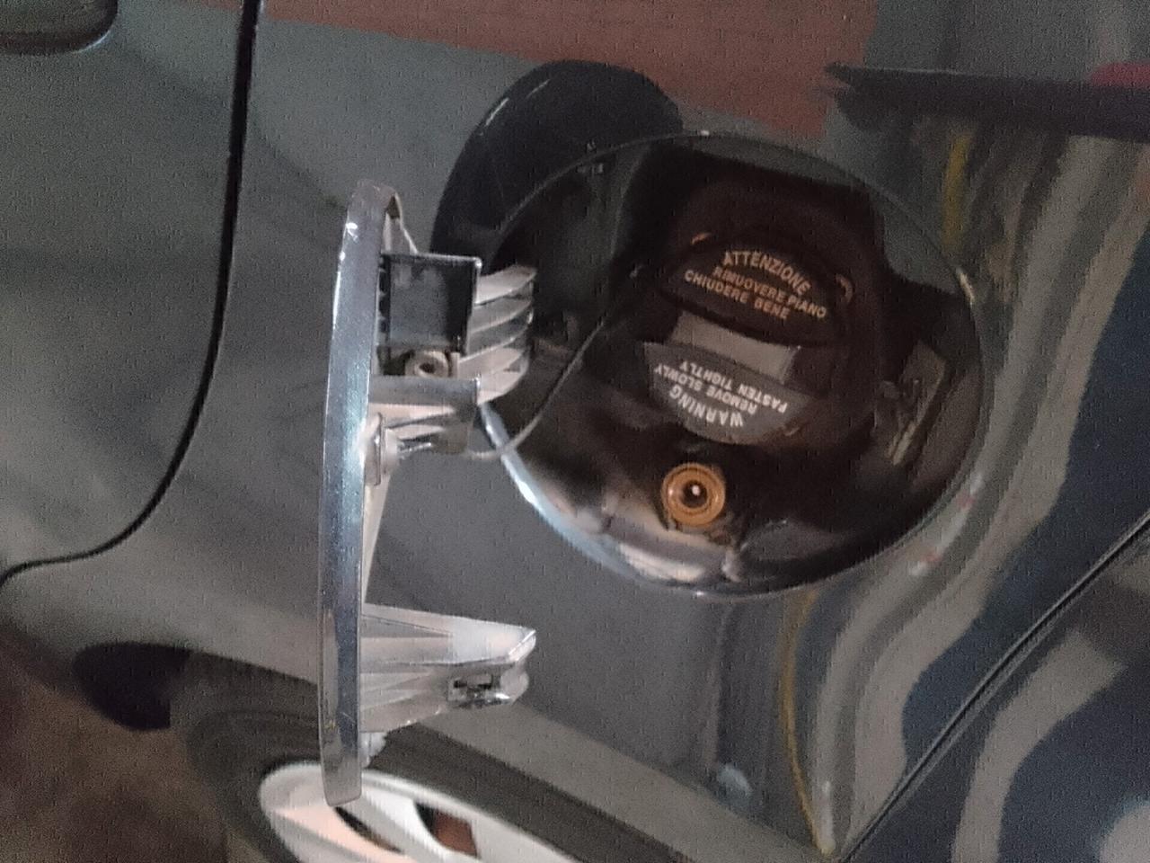 Kia Rio 1.2 CVVT 5p. ECO GPL Cool OK NEO