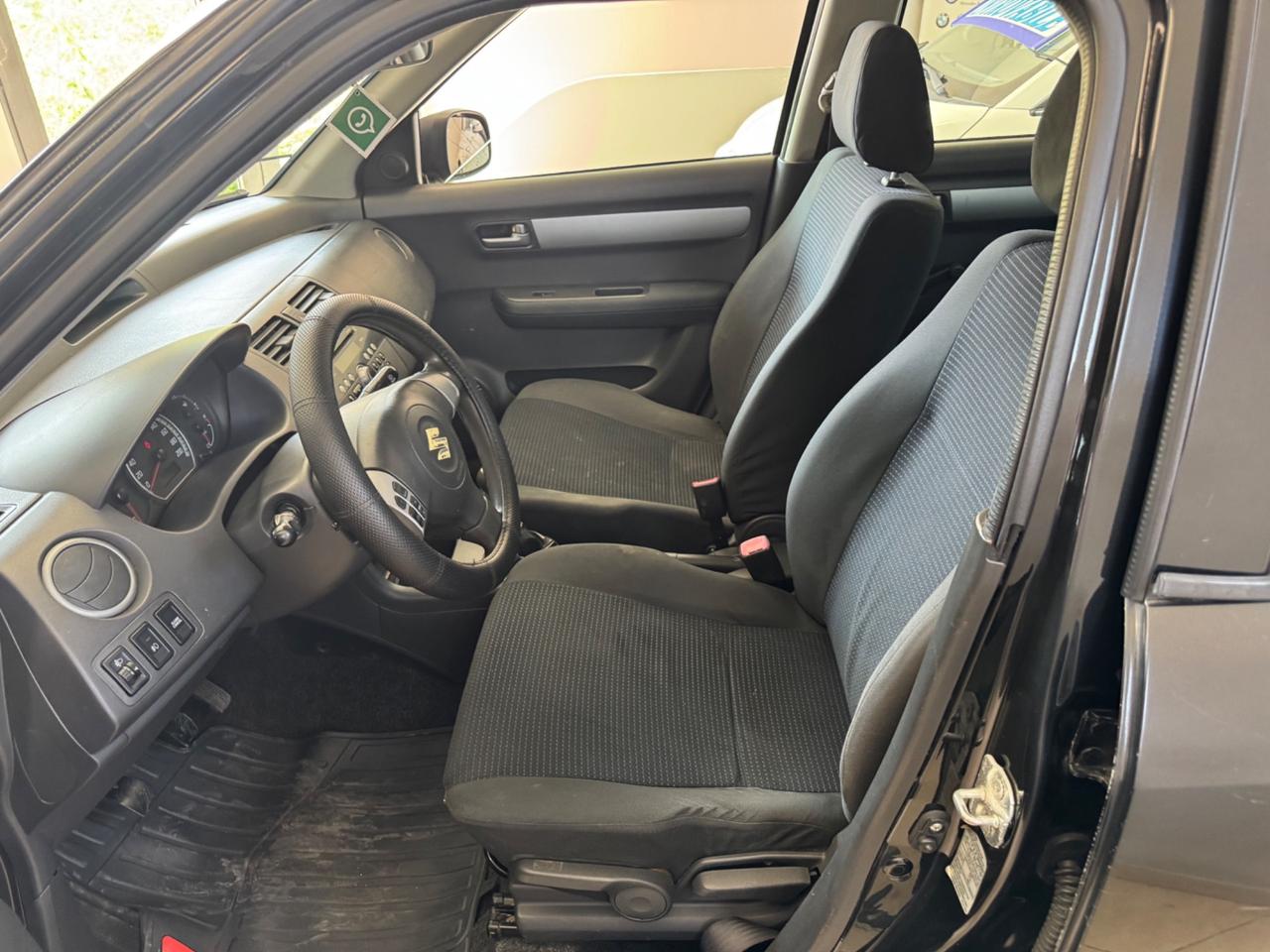 Suzuki Swift 1.3 DDiS 5p. GLX