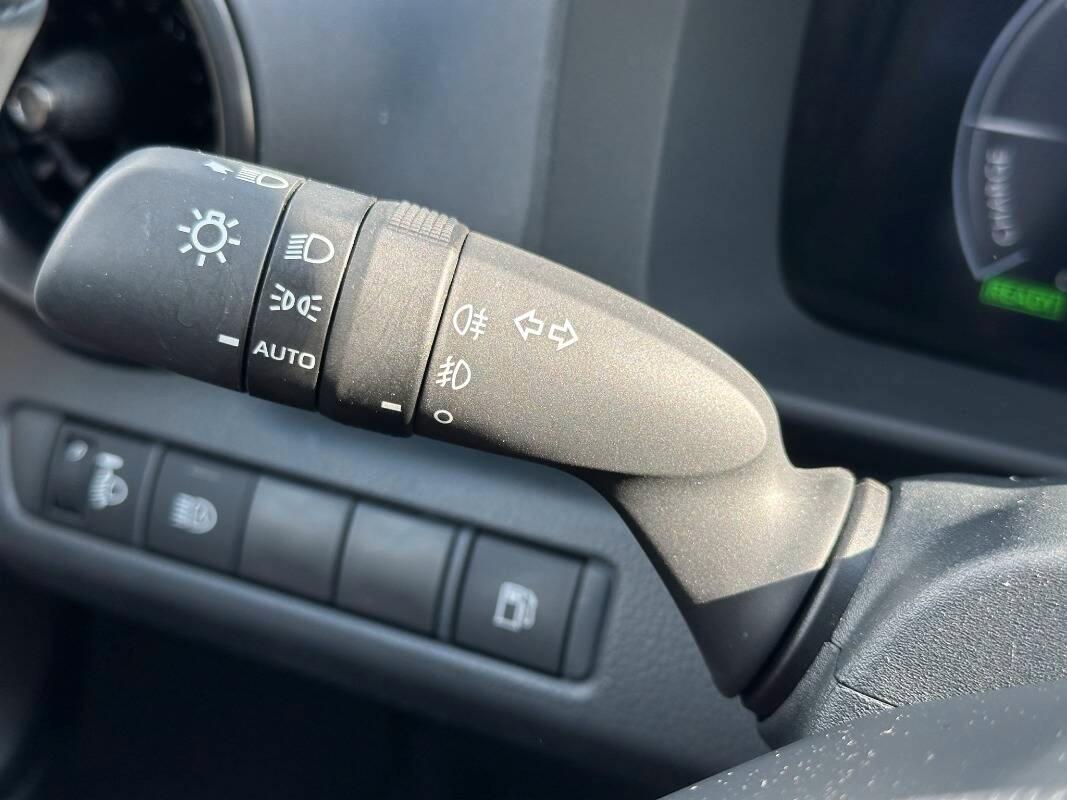 Toyota C-HR 1.8 hybrid Active fwd AUTOMATICA con CarPlay