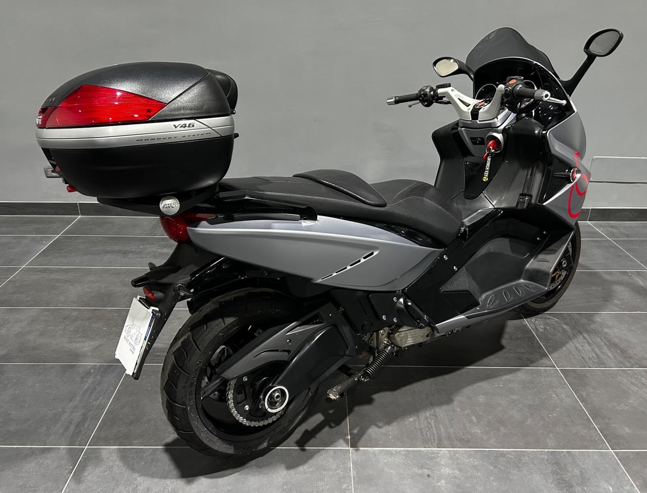 Gilera GP800 - 2011