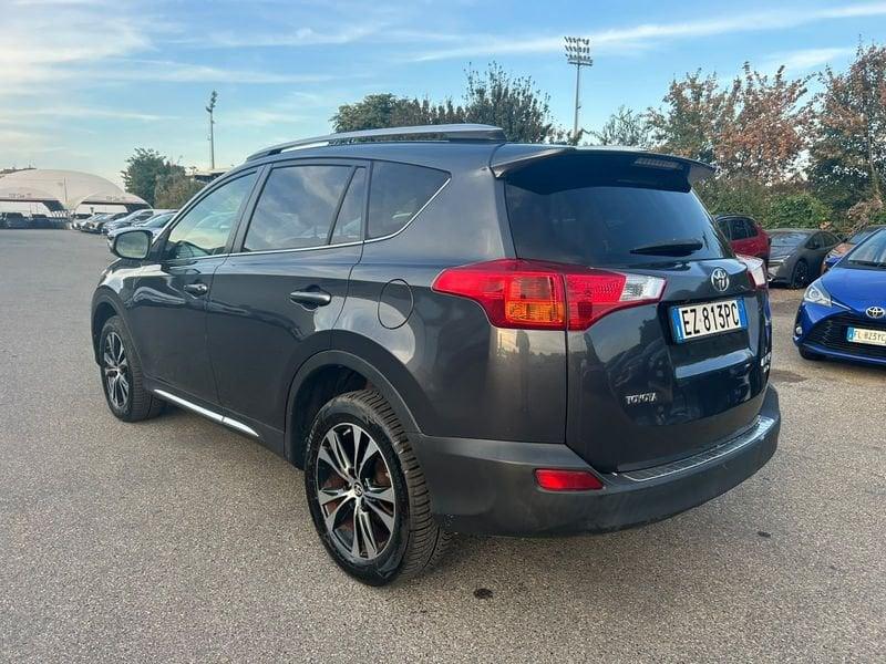 Toyota RAV4 Rav4 2.0 d-4d Lounge 4wd 124cv mt