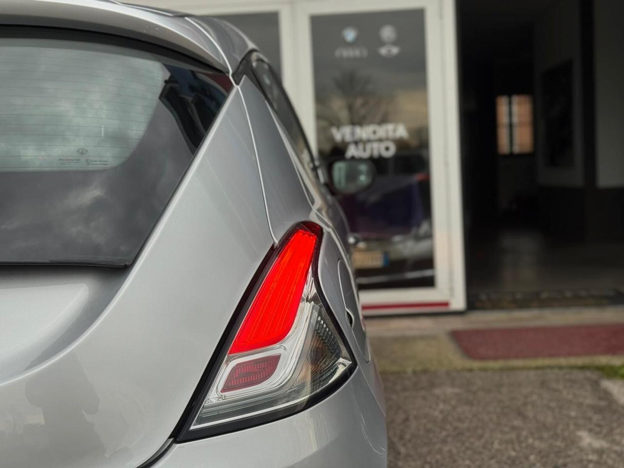 Lancia Ypsilon 1.3 MJT 16V 95 CV 5 porte S&S Platinum