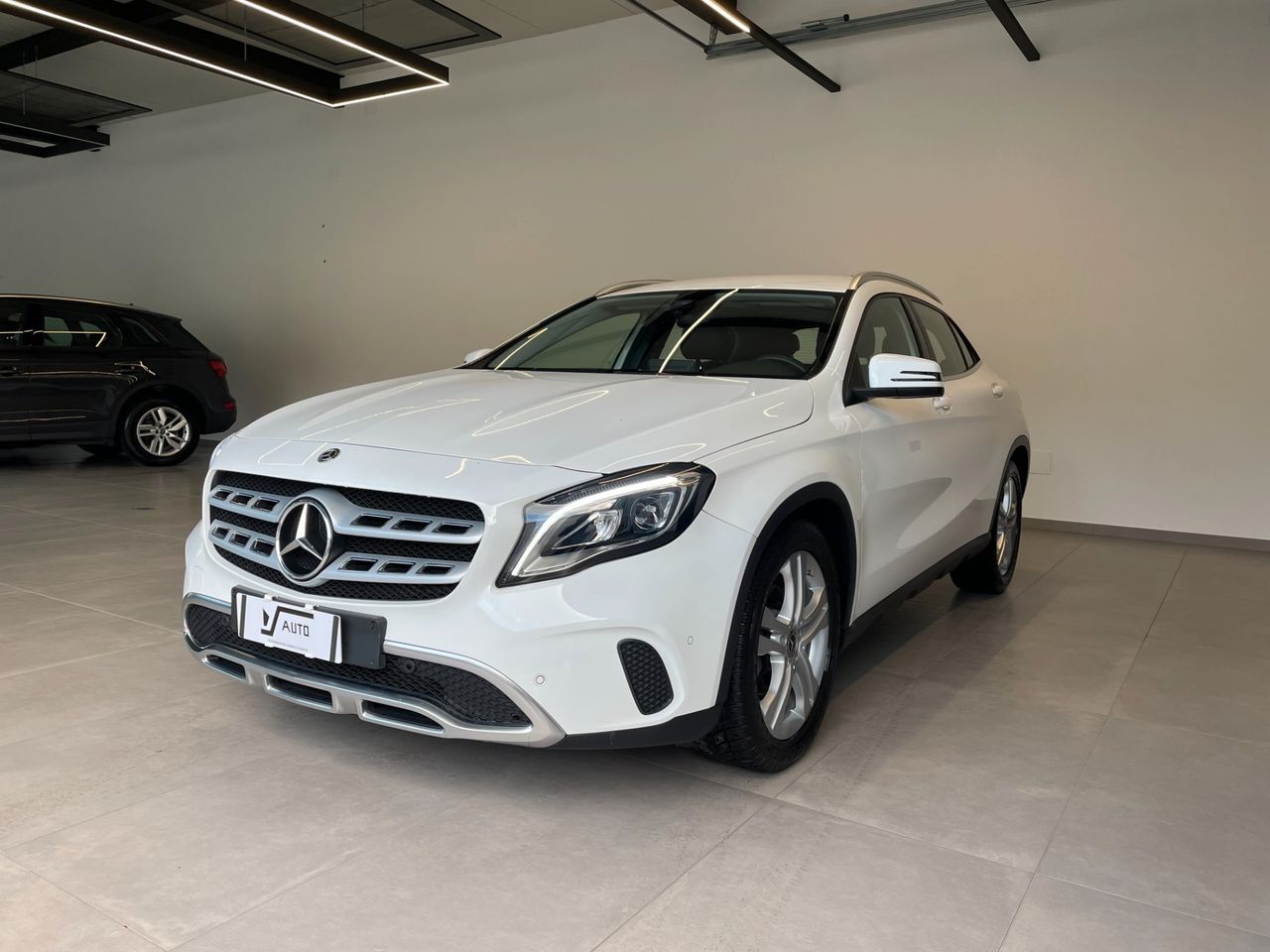 Mercedes-benz GLA 180 GLA 180 Sport