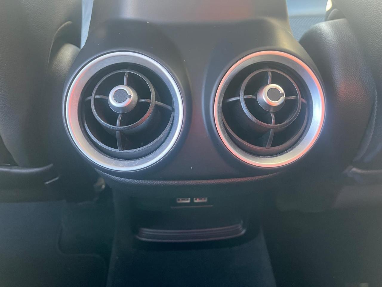 Alfa Stelvio Q4-2.2 mjt/190 cv- autom-2018