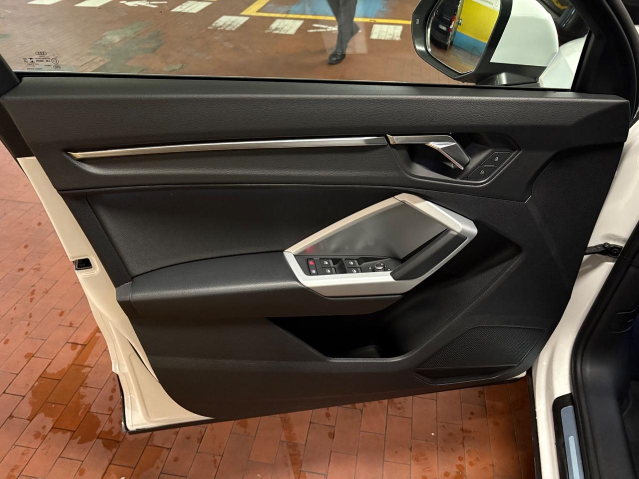 Audi Q3 35 TFSI S tronic Business Advanced