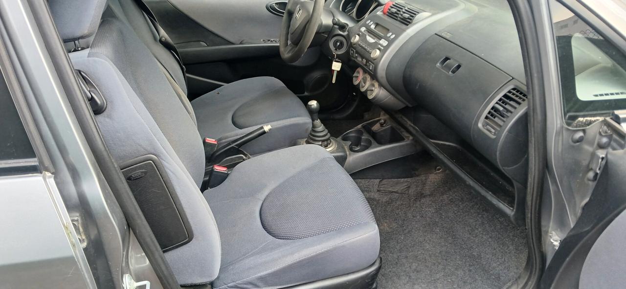 Honda Jazz 1.2 benzina neopatentati