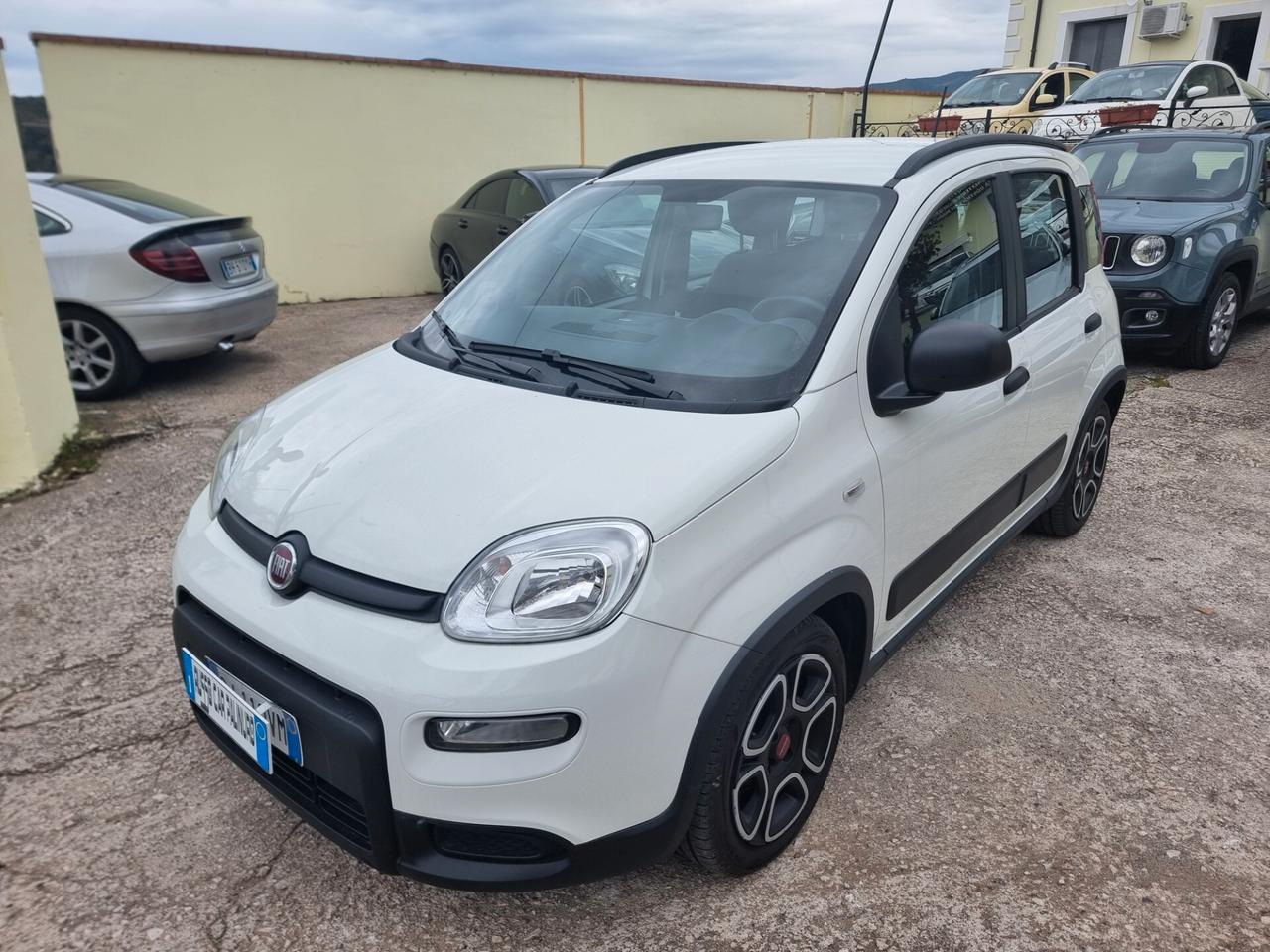 Fiat Panda 1.0 FireFly S&S Hybrid City Cross