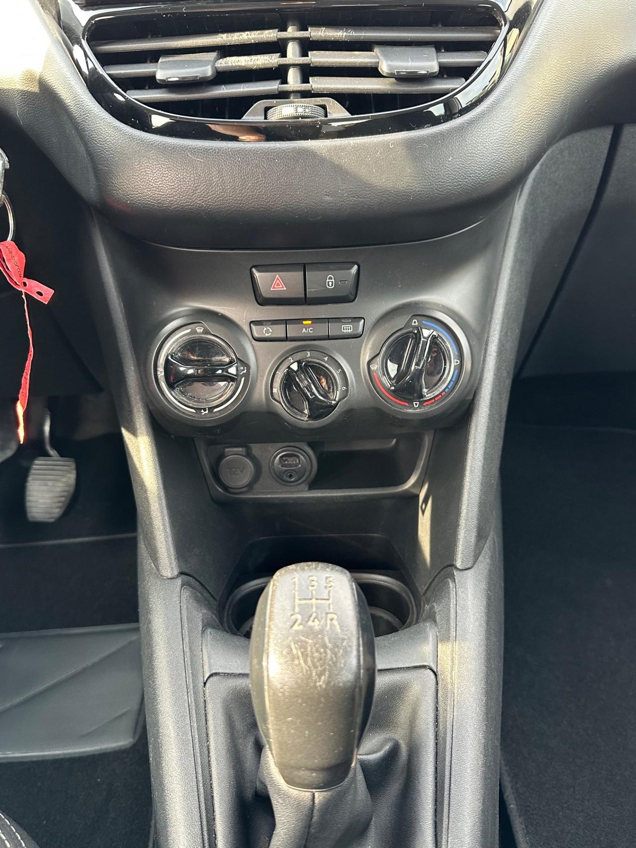 Peugeot 208 PureTech 82 5 porte Allure 2018