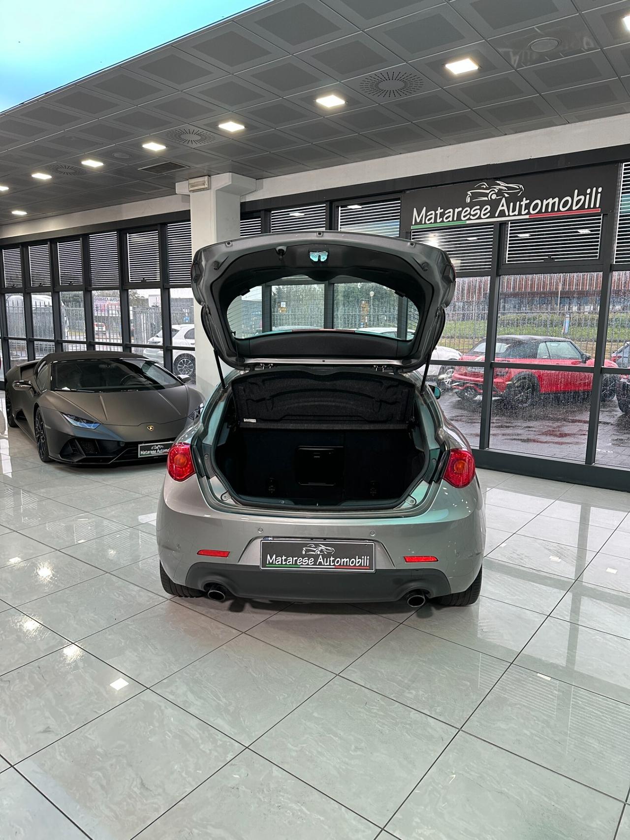 Alfa Romeo Giulietta 235cv Quadrifoglio ClimaBizona Cruise Finanziabile