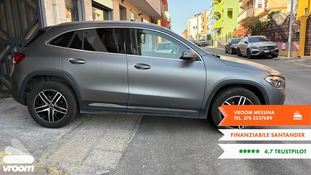 MERCEDES GLA (H247) GLA 180 d Automati...