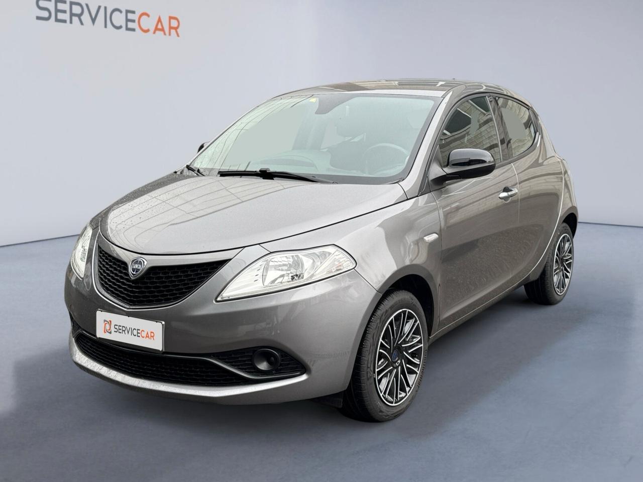 Lancia Ypsilon 1.2 69 CV 5 porte S&S Gold
