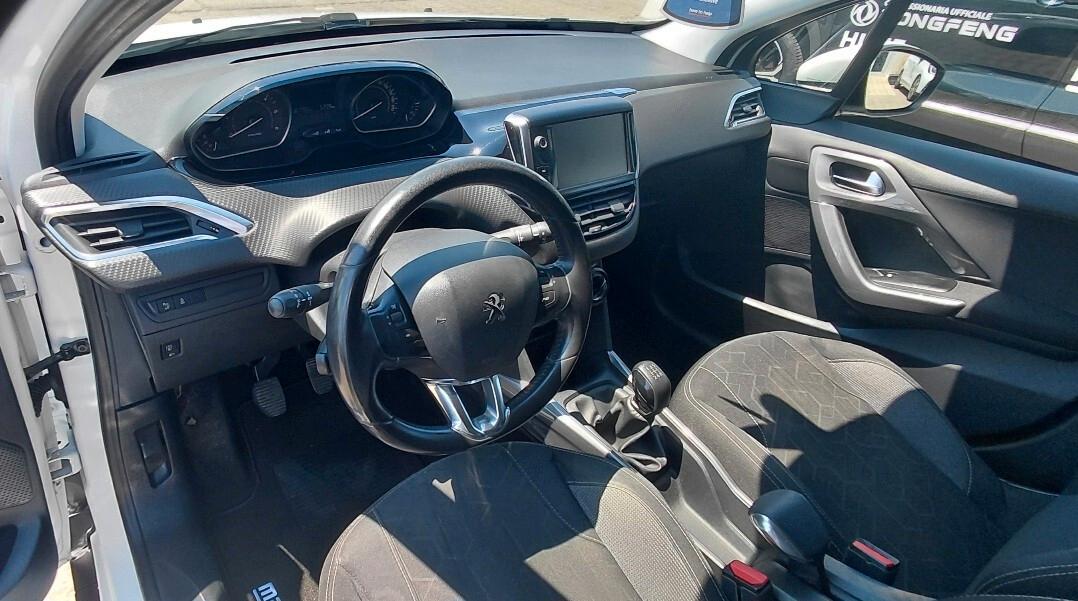 Peugeot 2008 BlueHDi 100 Allure