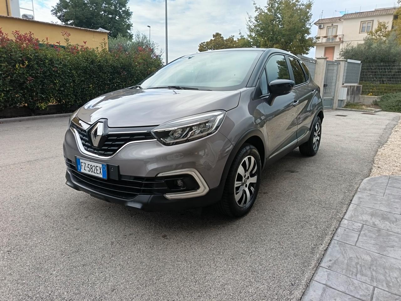 Renault Captur TCe 12V 90 CV Sport Edition2